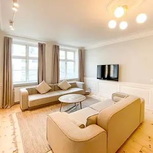  Appartamento Big 4 Bedroom With Bathtub By Cph Hall Square Danimarca